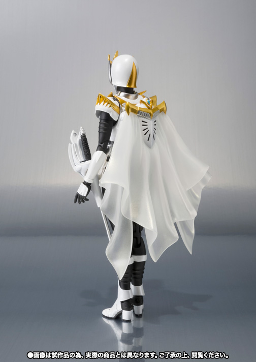 S.H.Figuarts 仮面ライダーファム