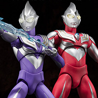 ULTRA-ACT&nbsp;ウルトラマンティガ スカイタイプ＆パワータイプ