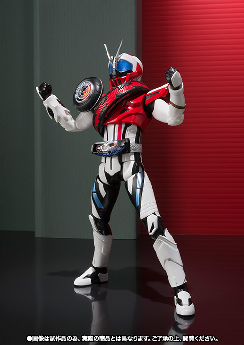 S.H.Figuarts&nbsp;仮面ライダーデッドヒートマッハ
