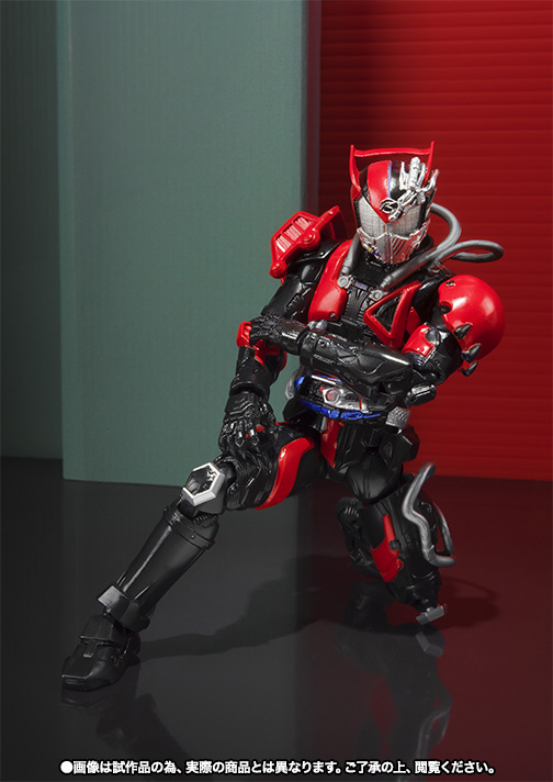 S.H.Figuarts 仮面ライダー超デッドヒートドライブ