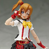 S.H.Figuarts&nbsp;高坂穂乃果（僕らは今のなかで）