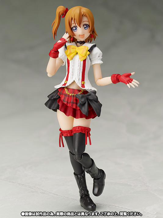 S.H.Figuarts 高坂穂乃果(僕らは今のなかで)