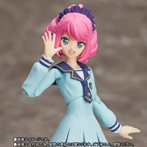 S.H.Figuarts 桜庭ローラ(冬制服ver.)