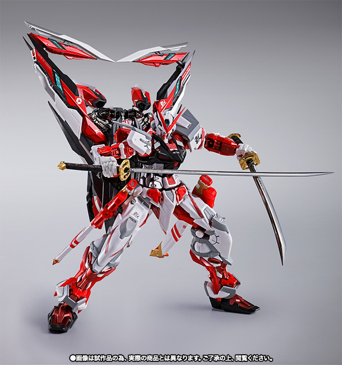 METAL BUILD&nbsp;ガンダムアストレイ レッドフレーム改