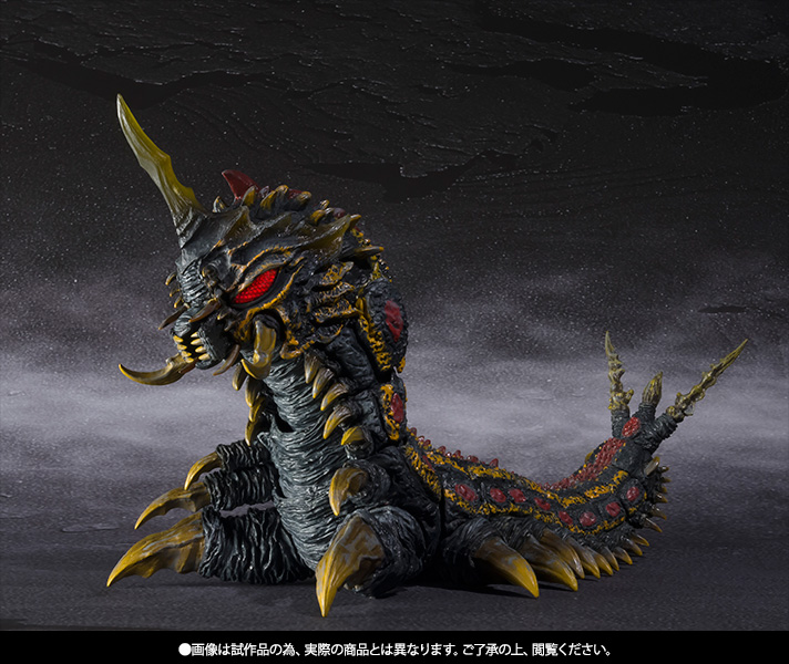 S.H.MonsterArts&nbsp;バトラ（成虫）&バトラ（幼虫）Special Color Ver.