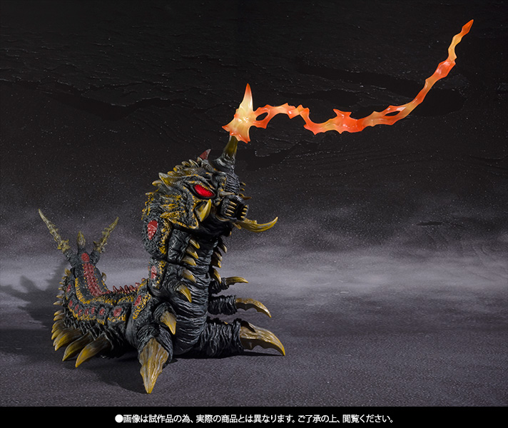S.H.MonsterArts&nbsp;バトラ（成虫）&バトラ（幼虫）Special Color Ver.