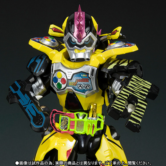 S.H.Figuarts&nbsp;仮面ライダーレーザー ハンターバイクゲーマー レベル5