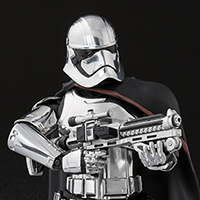 S.H.Figuarts&nbsp;キャプテン・ファズマ（THE LAST JEDI）