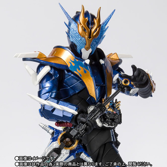 S.H.Figuarts 仮面ライダークローズ