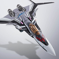 DX超合金&nbsp;劇場版VF-31F ジークフリード（メッサー・イーレフェルト／ハヤテ・インメルマン搭乗機）