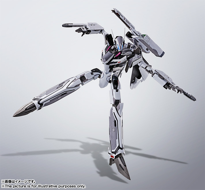 DX超合金 劇場版VF-31F ジークフリード(メッサー・イーレフェルト/ハヤテ・インメルマン搭乗機)