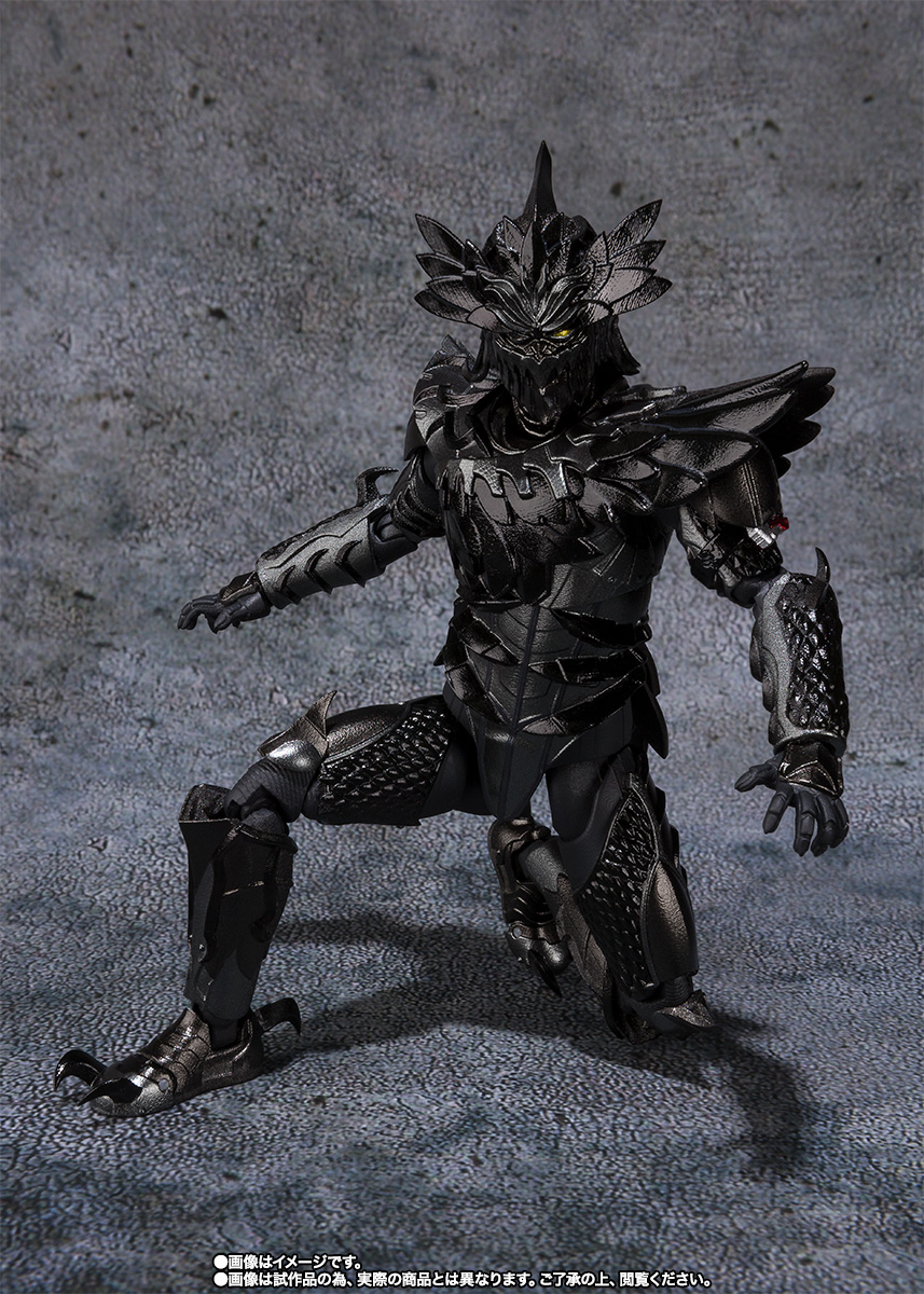S.H.Figuarts カラスアマゾン