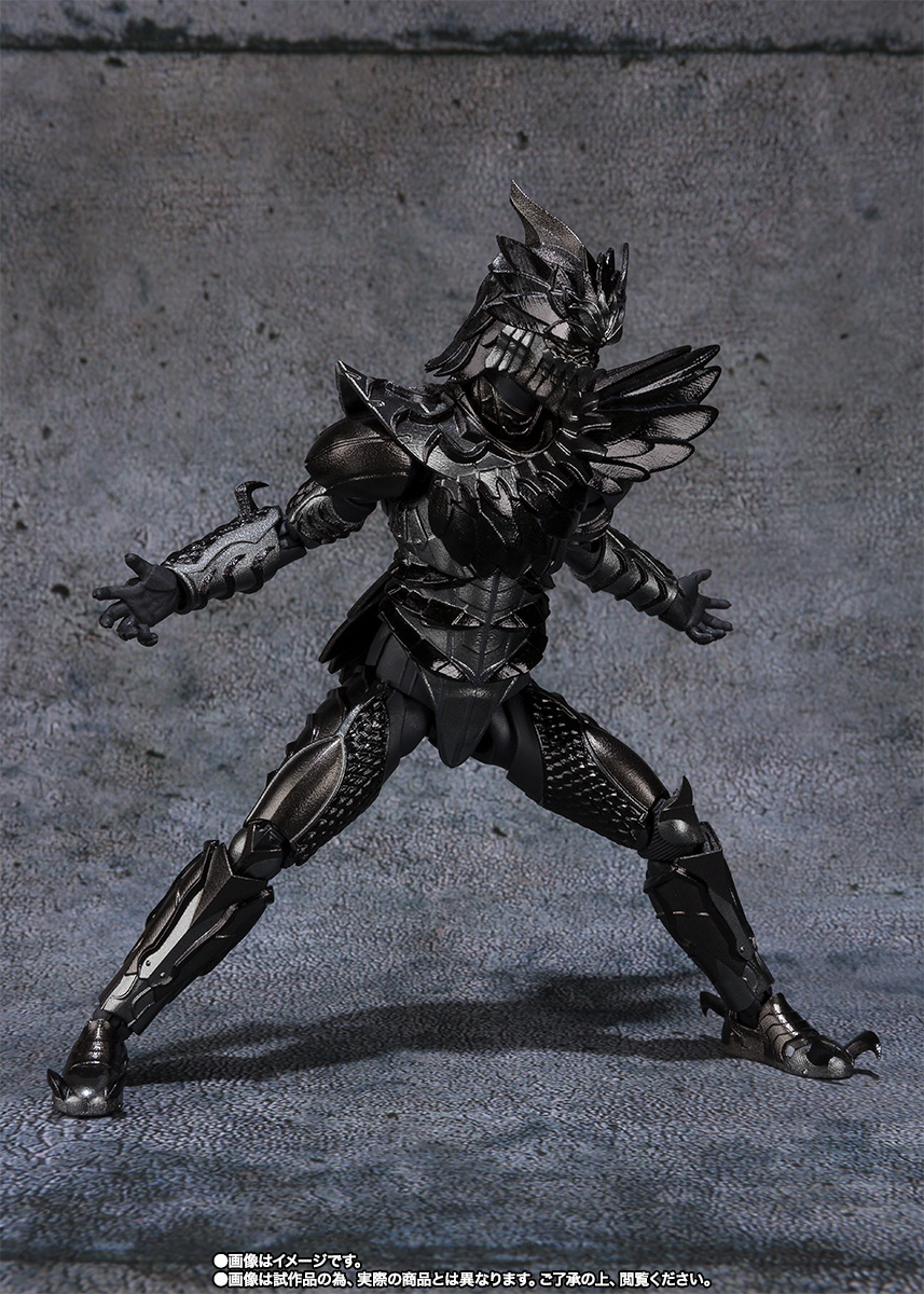 S.H.Figuarts カラスアマゾン
