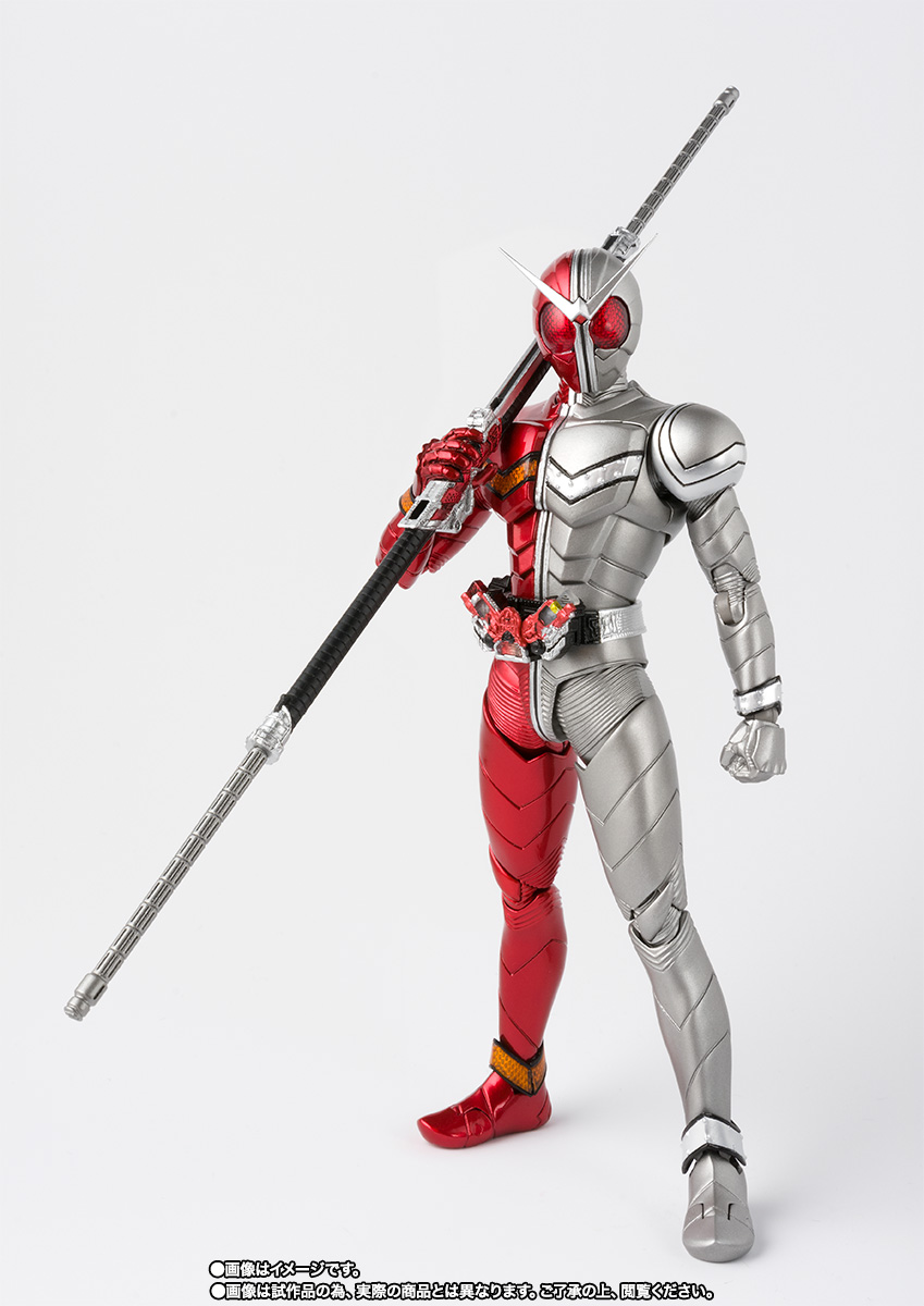 S.H.Figuarts(真骨彫製法) 仮面ライダーW ヒートメタル
