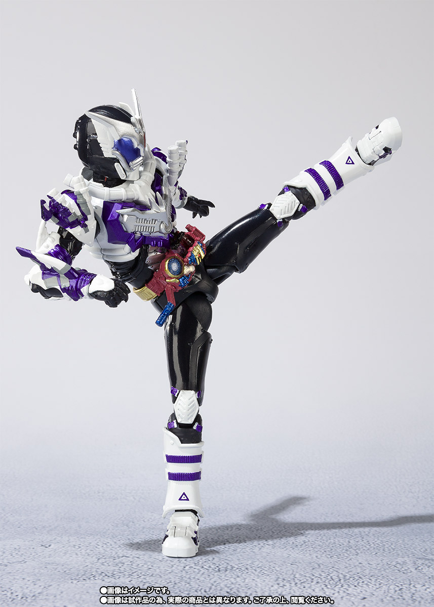 S.H.Figuarts 仮面ライダーマッドローグ