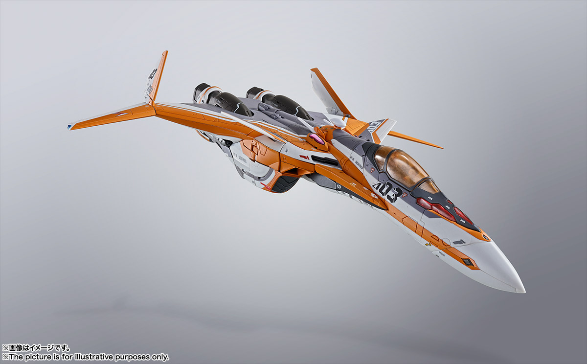 DX超合金 VF-31E ジークフリード(チャック・マスタング機)