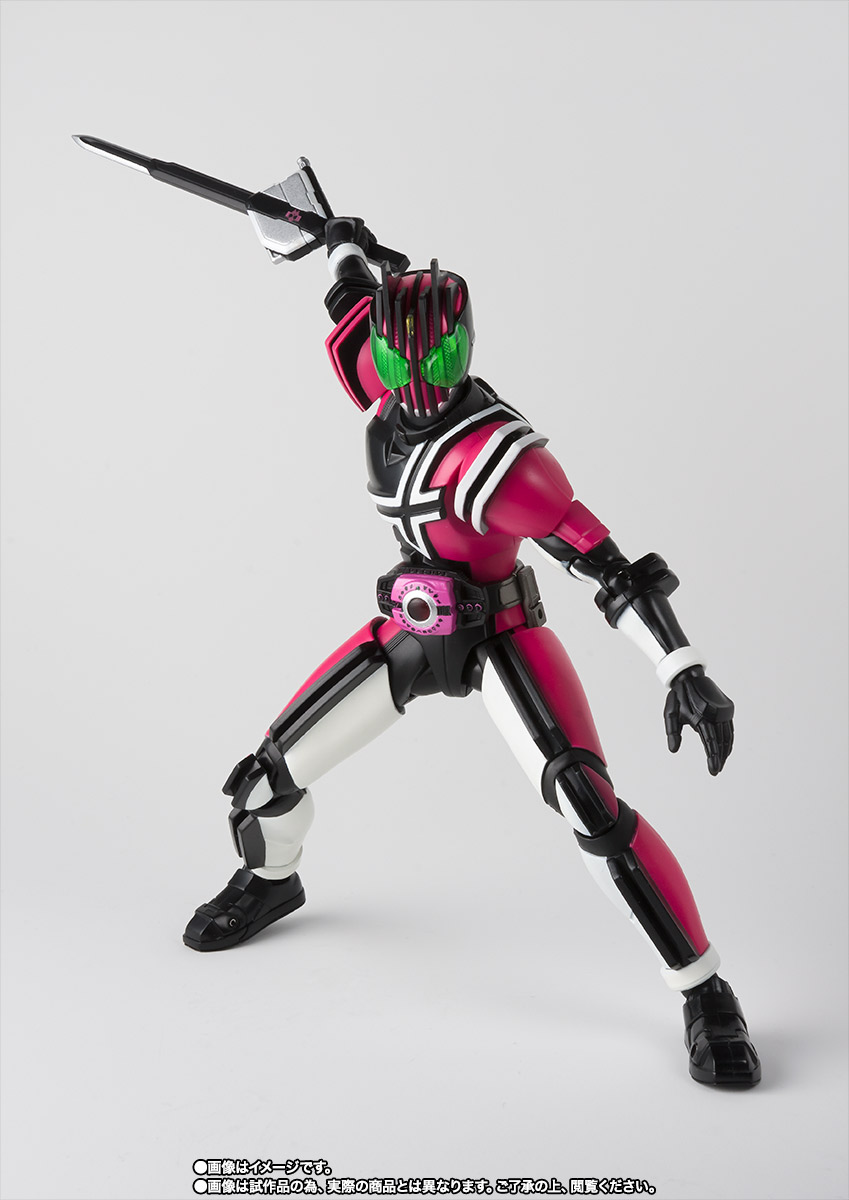 S.H.Figuarts（真骨彫製法）&nbsp;仮面ライダーディケイド（ネオディケイドライバーVer.）