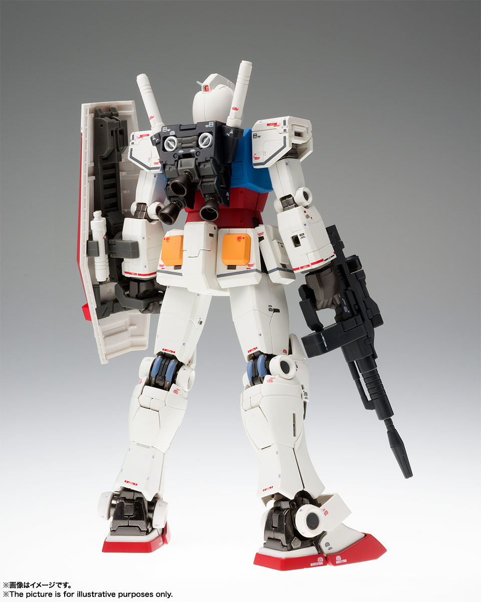 GUNDAM FIX FIGURATION METAL COMPOSITE RX-78-02 ガンダム(40周年記念Ver.)