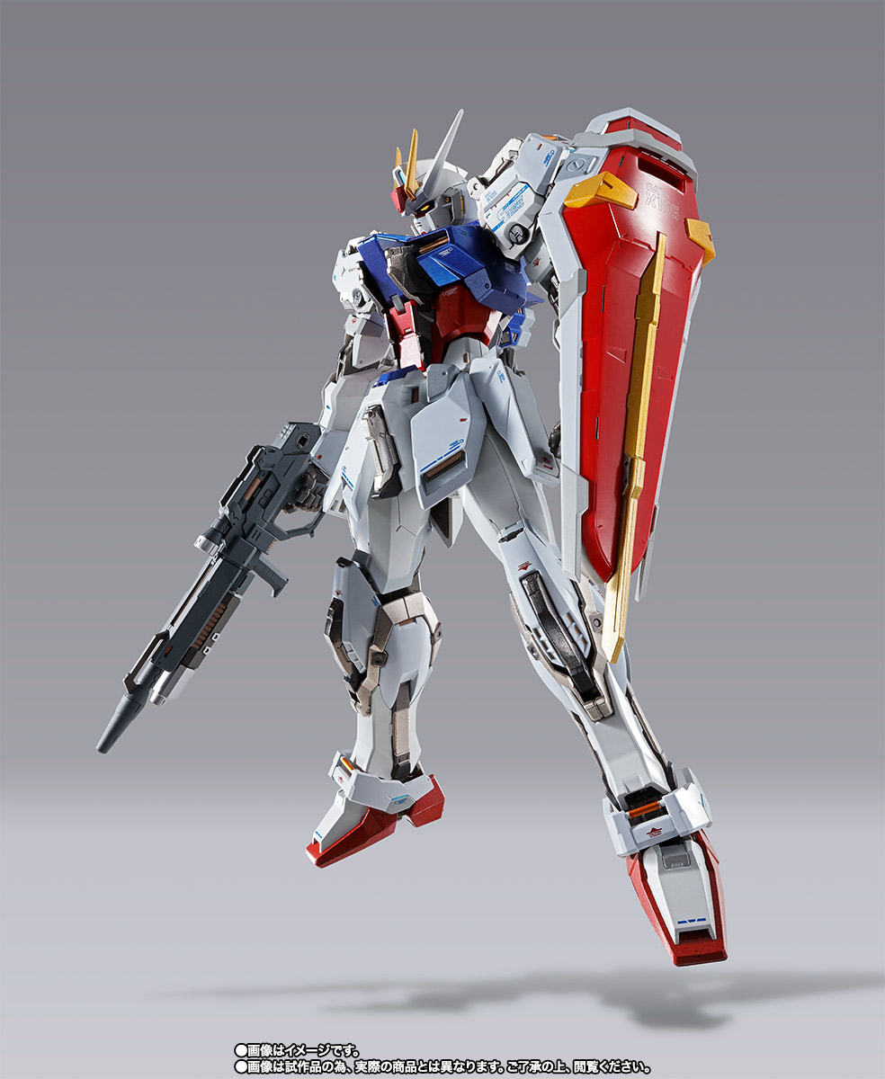 METAL BUILD&nbsp;ストライクガンダム