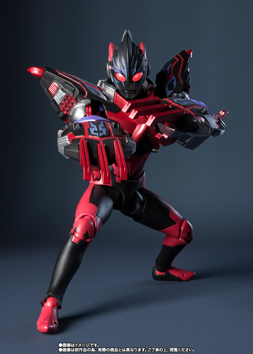 S.H.Figuarts ウルトラマンエックスダークネス & ダークネスゴモラアーマーセット
