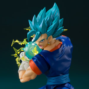 S.H.Figuarts&nbsp;スーパーサイヤ人ゴッドスーパーサイヤ人ベジット-超-