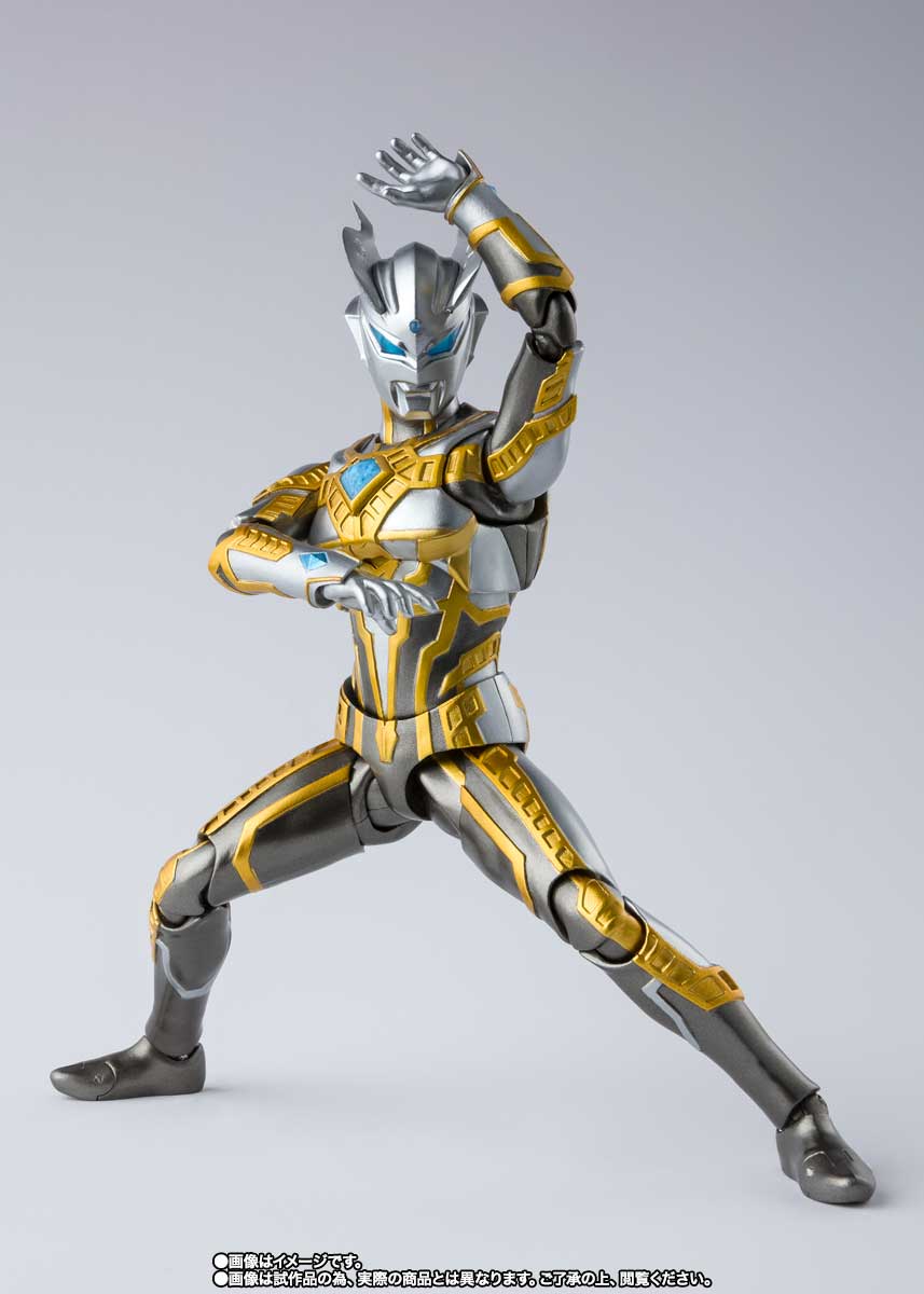 S.H.Figuarts&nbsp;シャイニングウルトラマンゼロ