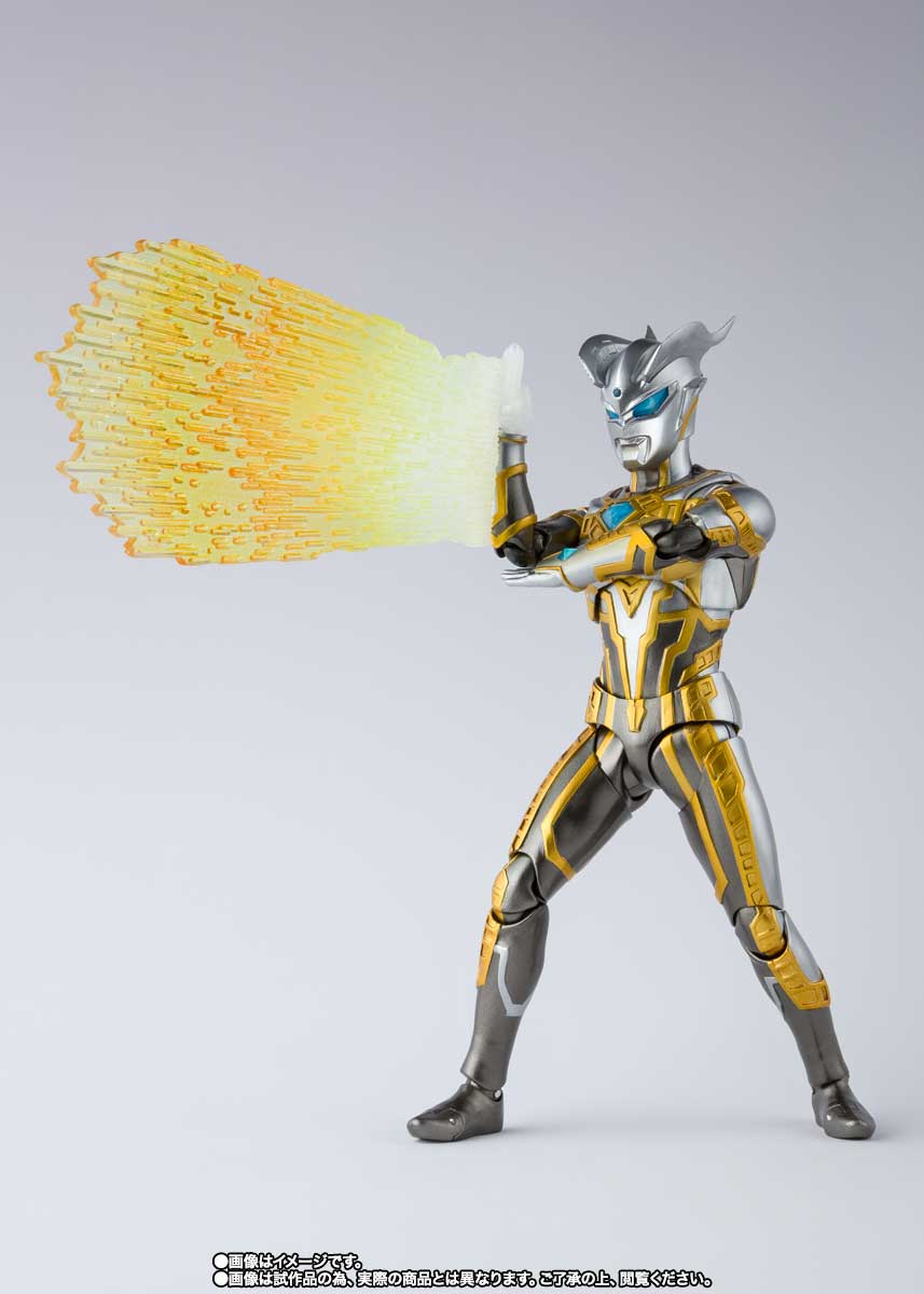 S.H.Figuarts&nbsp;シャイニングウルトラマンゼロ