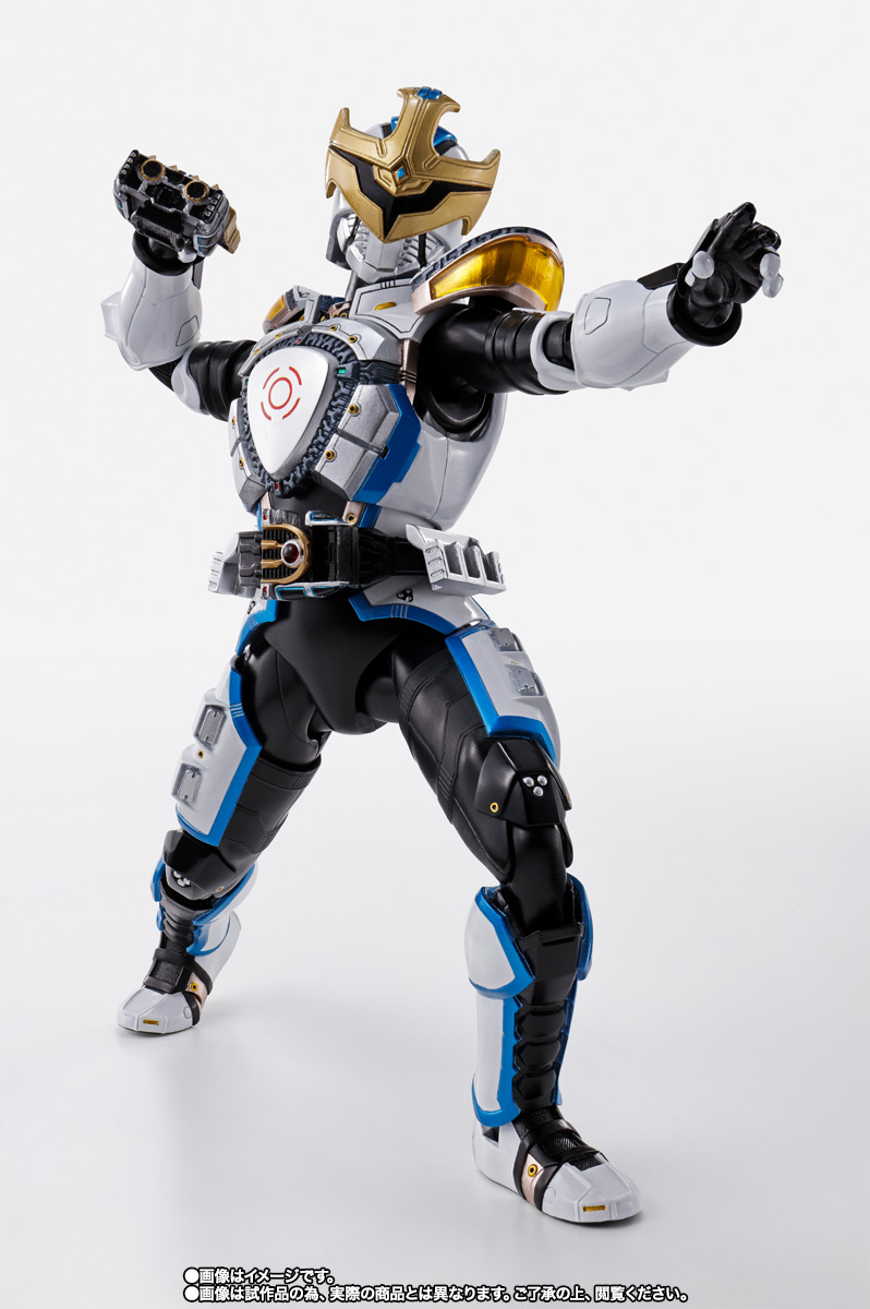 S.H.Figuarts(真骨彫製法) 仮面ライダーイクサ セーブモード/バーストモード