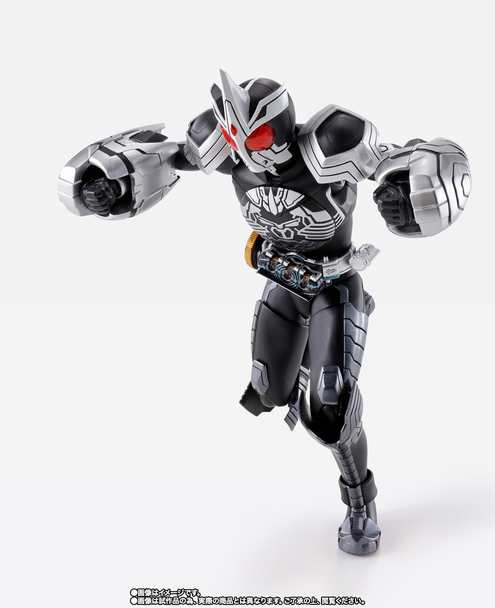 S.H.Figuarts(真骨彫製法) 仮面ライダーオーズ サゴーゾ コンボ