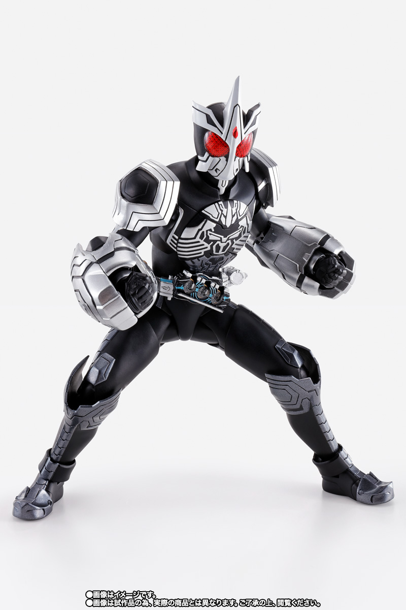 S.H.Figuarts(真骨彫製法) 仮面ライダーオーズ サゴーゾ コンボ