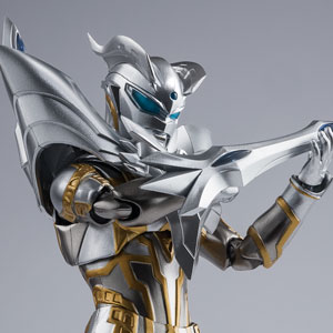 S.H.Figuarts&nbsp;ウルティメイトシャイニングウルトラマンゼロ