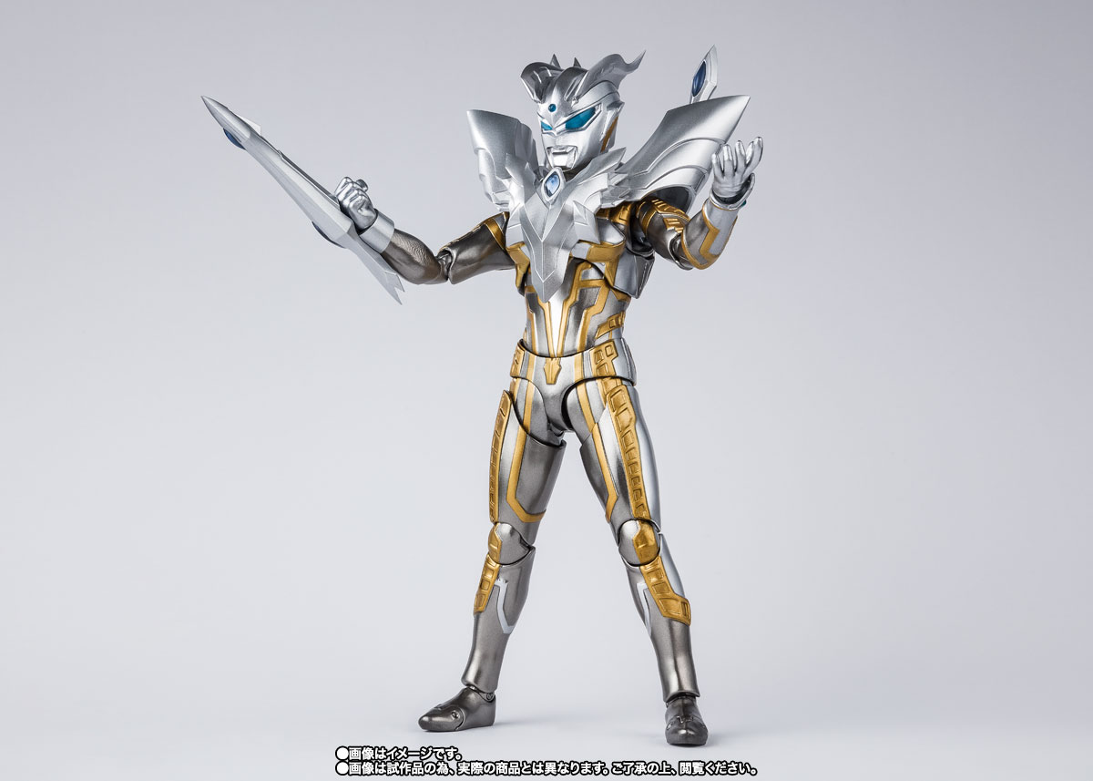 S.H.Figuarts ウルティメイトシャイニングウルトラマンゼロ