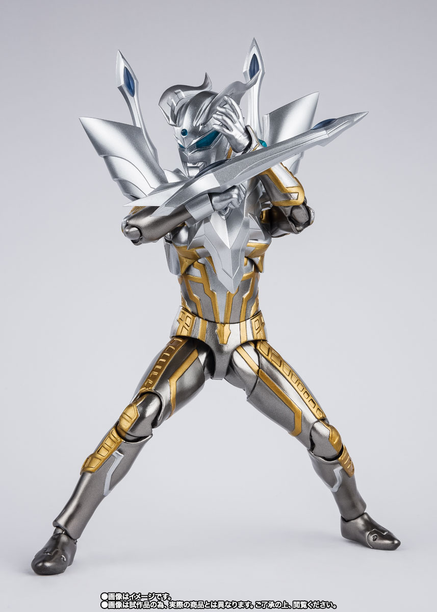 S.H.Figuarts ウルティメイトシャイニングウルトラマンゼロ