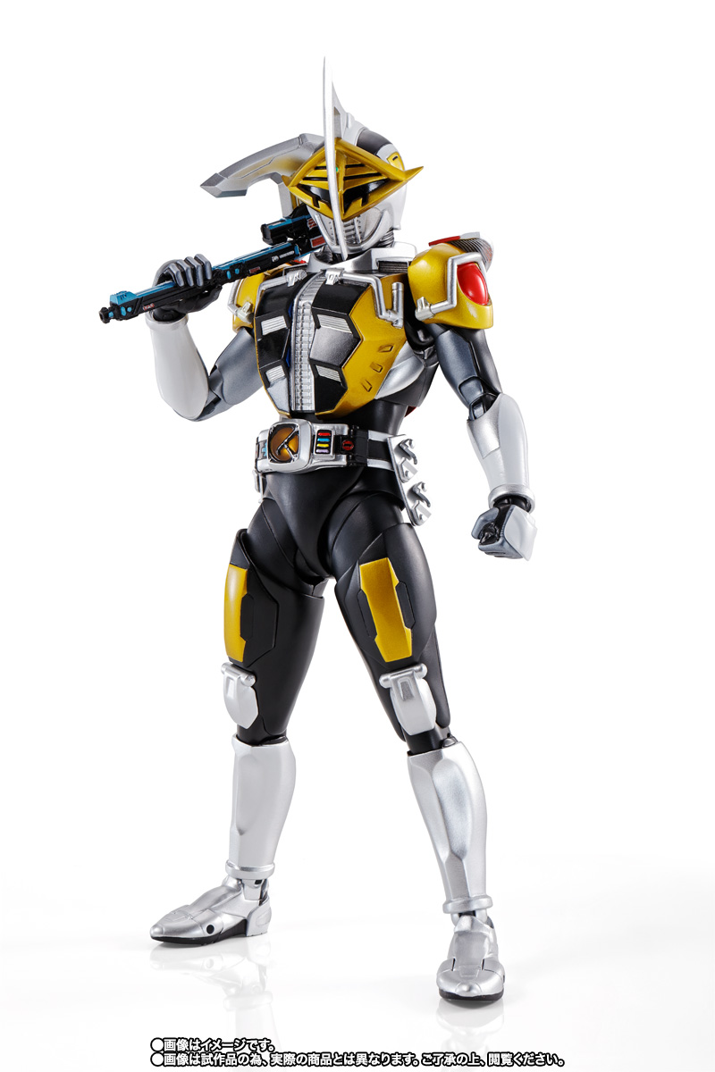 S.H.Figuarts(真骨彫製法) 仮面ライダー電王 ロッドフォーム/アックスフォーム