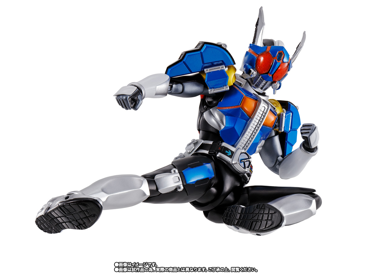 S.H.Figuarts(真骨彫製法) 仮面ライダー電王 ロッドフォーム/アックスフォーム