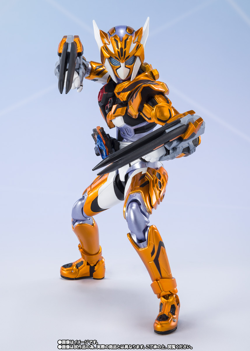 S.H.Figuarts&nbsp;仮面ライダーバルキリー ジャスティスサーバル
