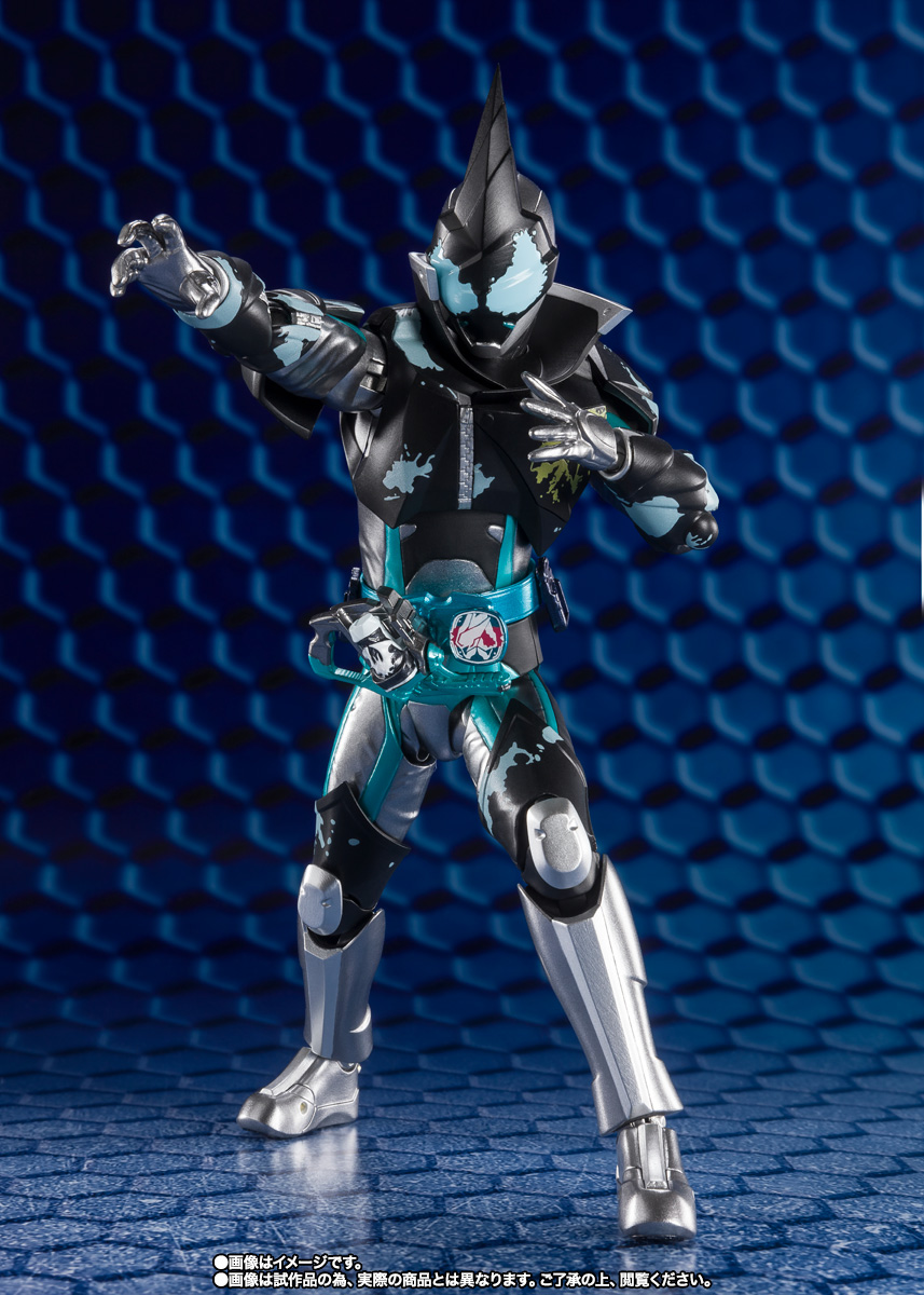 S.H.Figuarts 仮面ライダーエビル バットゲノム/ジャッカルゲノム