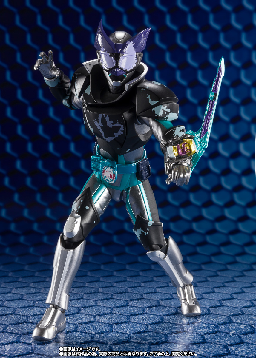 S.H.Figuarts 仮面ライダーエビル バットゲノム/ジャッカルゲノム