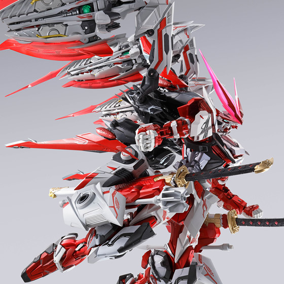 METAL BUILD&nbsp;ガンダムアストレイ レッドドラゴニクス