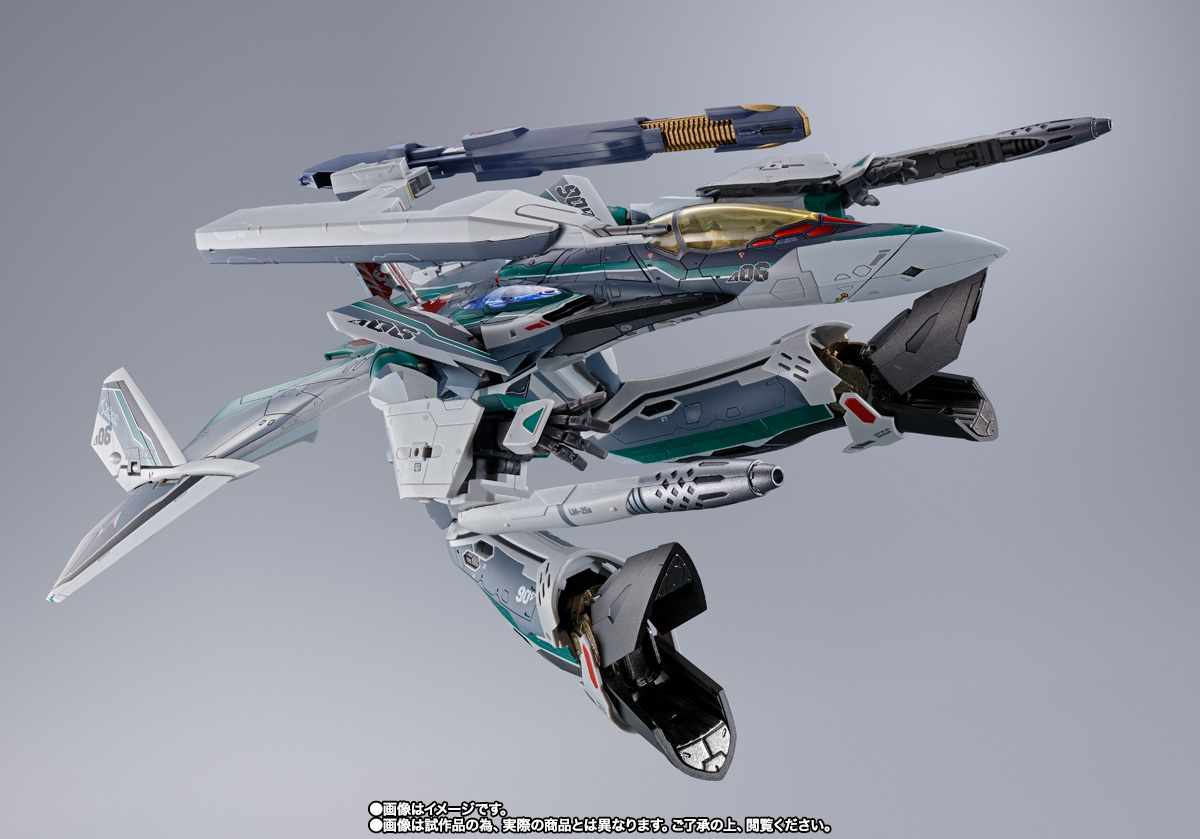 DX超合金 劇場版 VF-31AX カイロスプラス(ボーグ・コンファールト機)