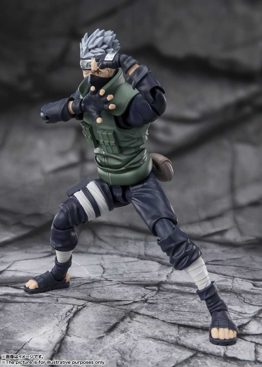 S.H.Figuarts はたけカカシ -勇名轟く写輪眼の英雄-