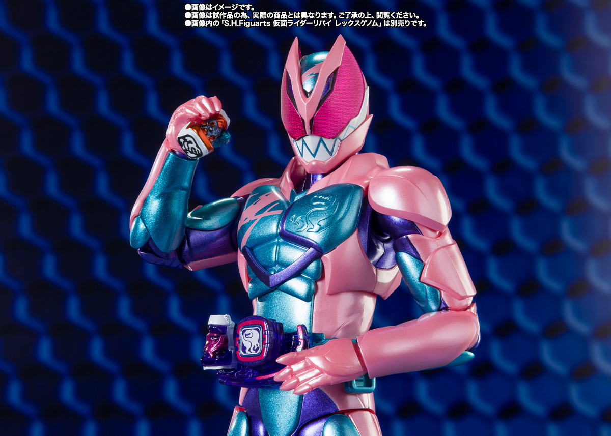 S.H.Figuarts&nbsp;仮面ライダーライブ バットゲノム／ジャッカルゲノム