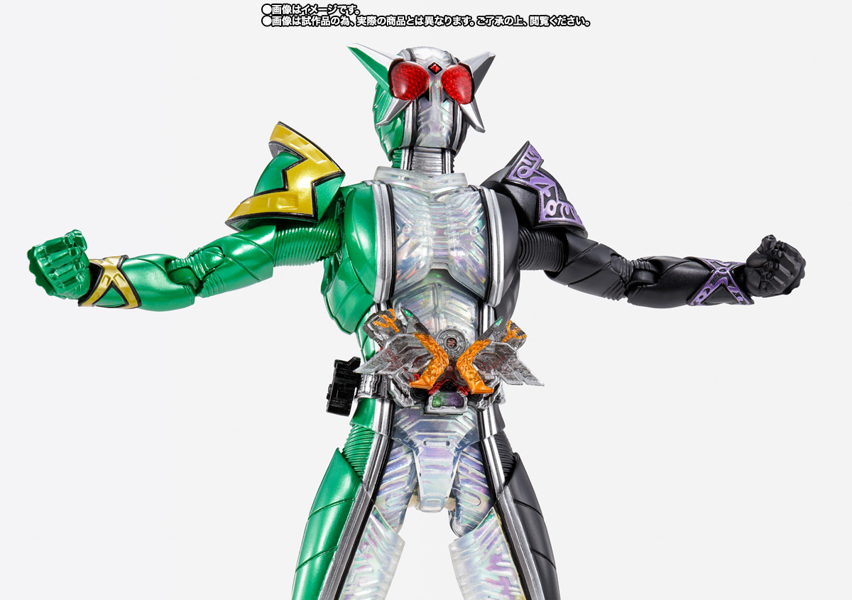 S.H.Figuarts(真骨彫製法) 仮面ライダーW サイクロンジョーカーエクストリーム