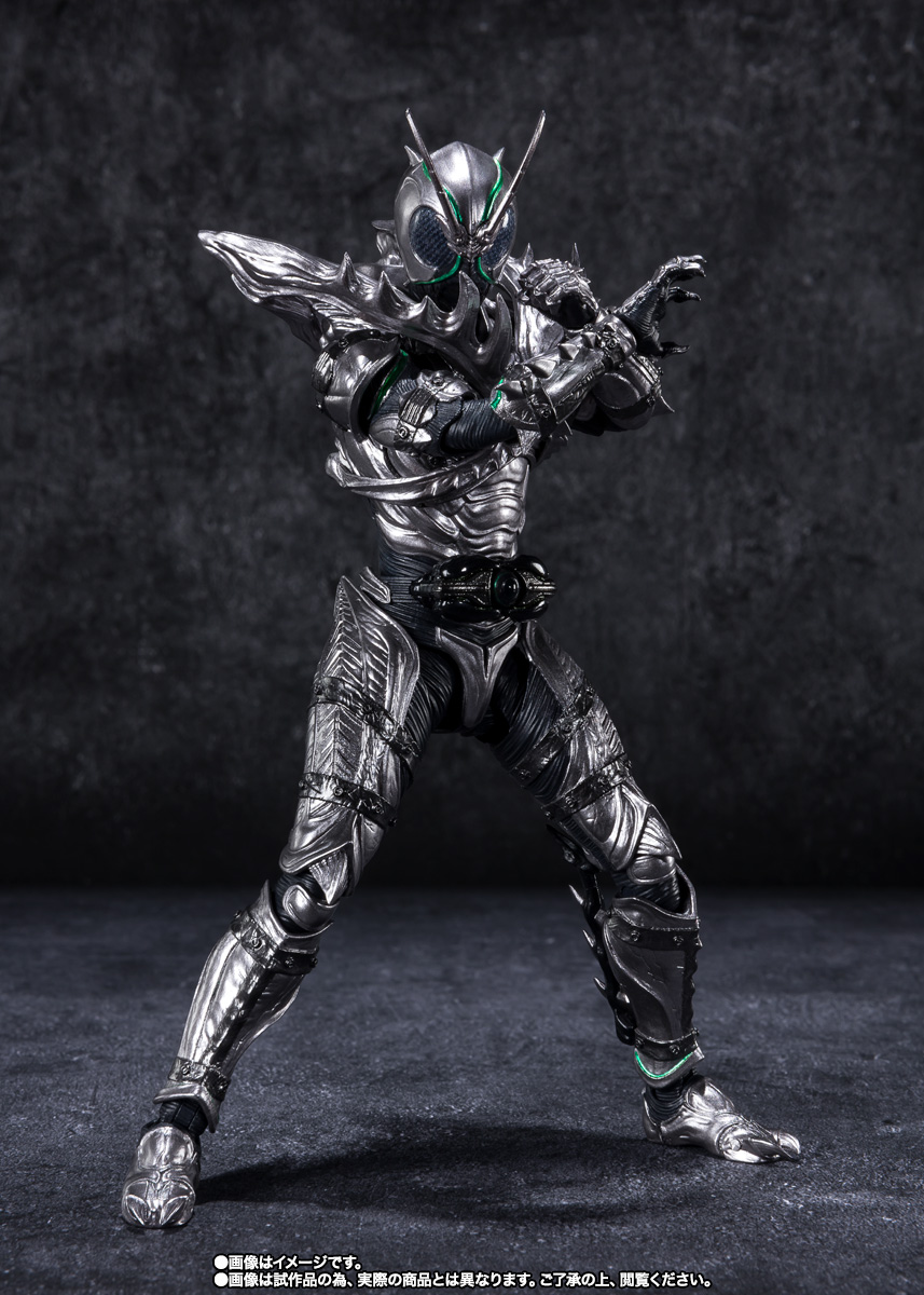 S.H.Figuarts 仮面ライダーSHADOWMOON