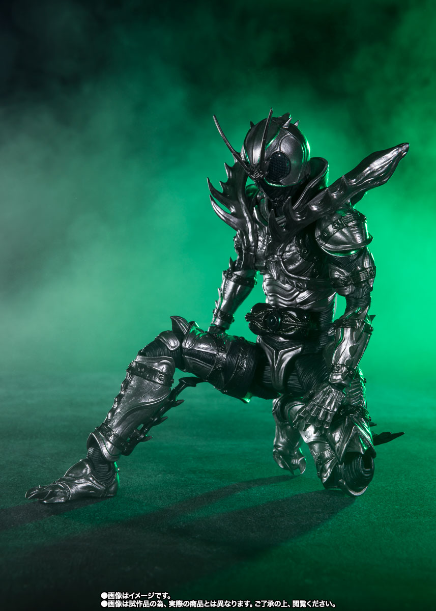 S.H.Figuarts 仮面ライダーSHADOWMOON