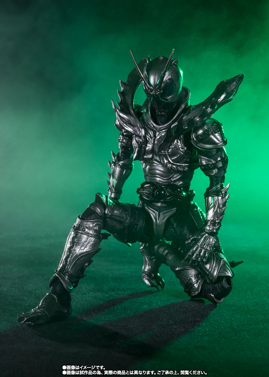 S.H.Figuarts 仮面ライダーSHADOWMOON