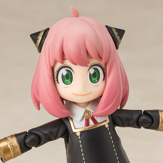 S.H.Figuarts&nbsp;アーニャ・フォージャー -せいふくばーじょん-