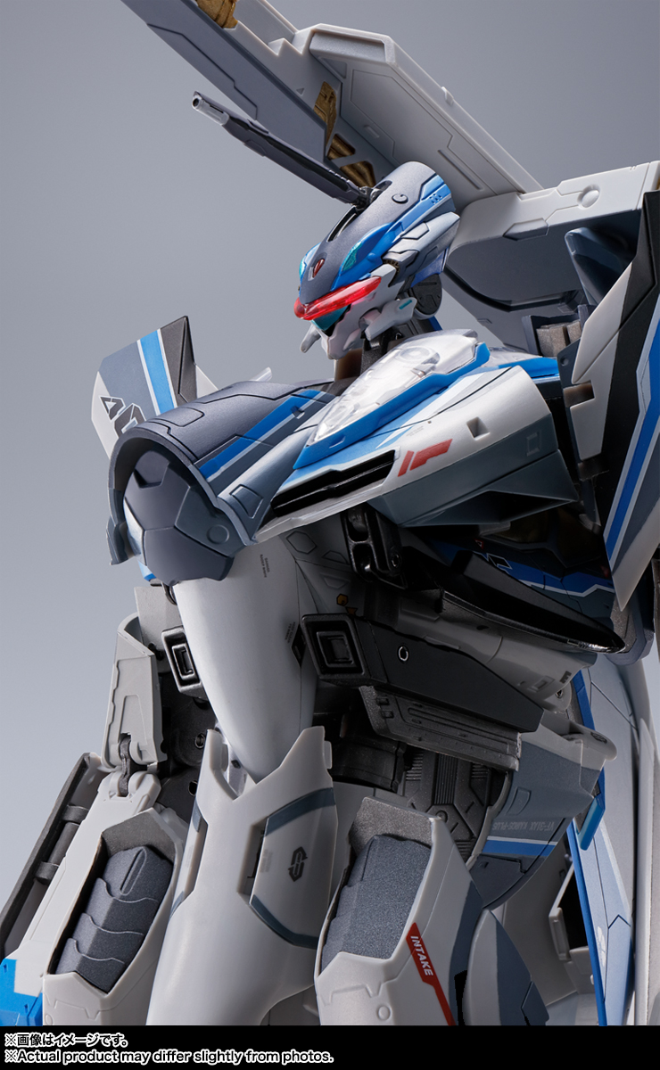 DX超合金&nbsp;劇場版 VF-31AX カイロスプラス(ハヤテ・インメルマン機)