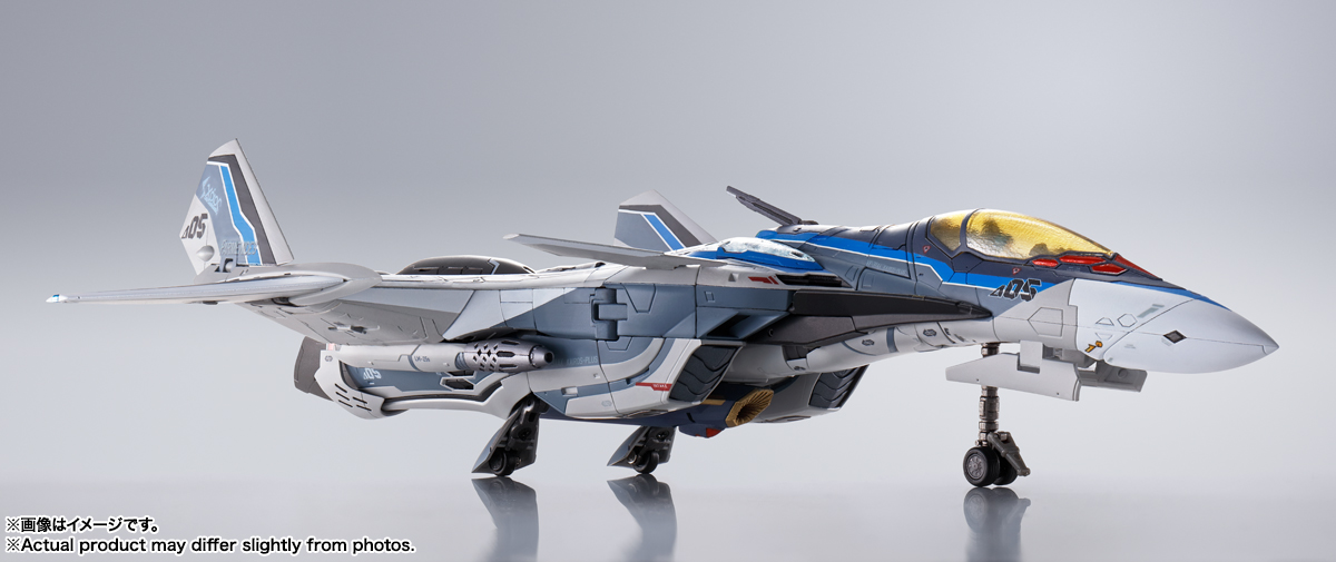 DX超合金&nbsp;劇場版 VF-31AX カイロスプラス(ハヤテ・インメルマン機)