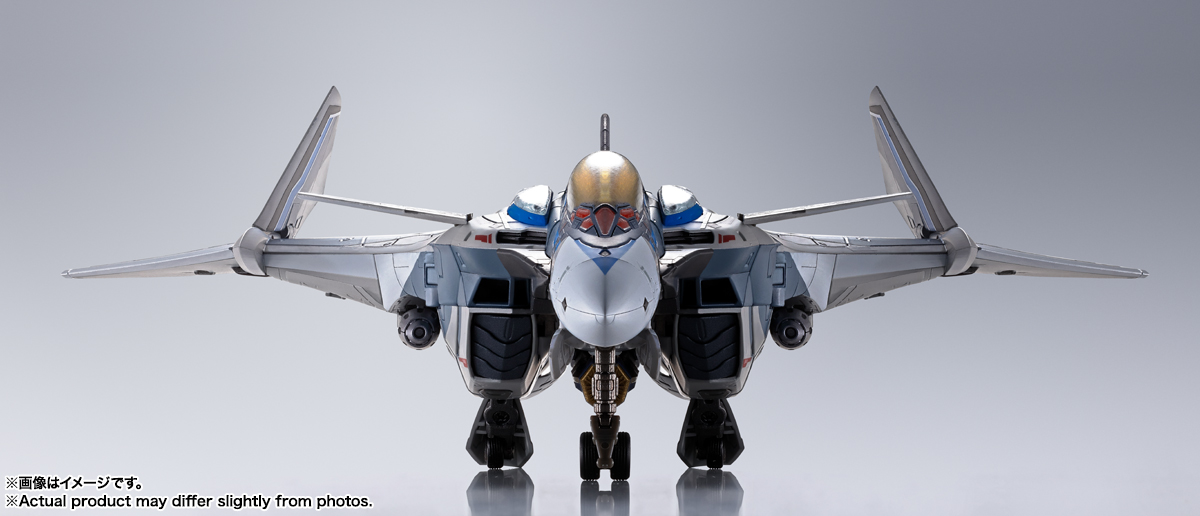 DX超合金&nbsp;劇場版 VF-31AX カイロスプラス(ハヤテ・インメルマン機)